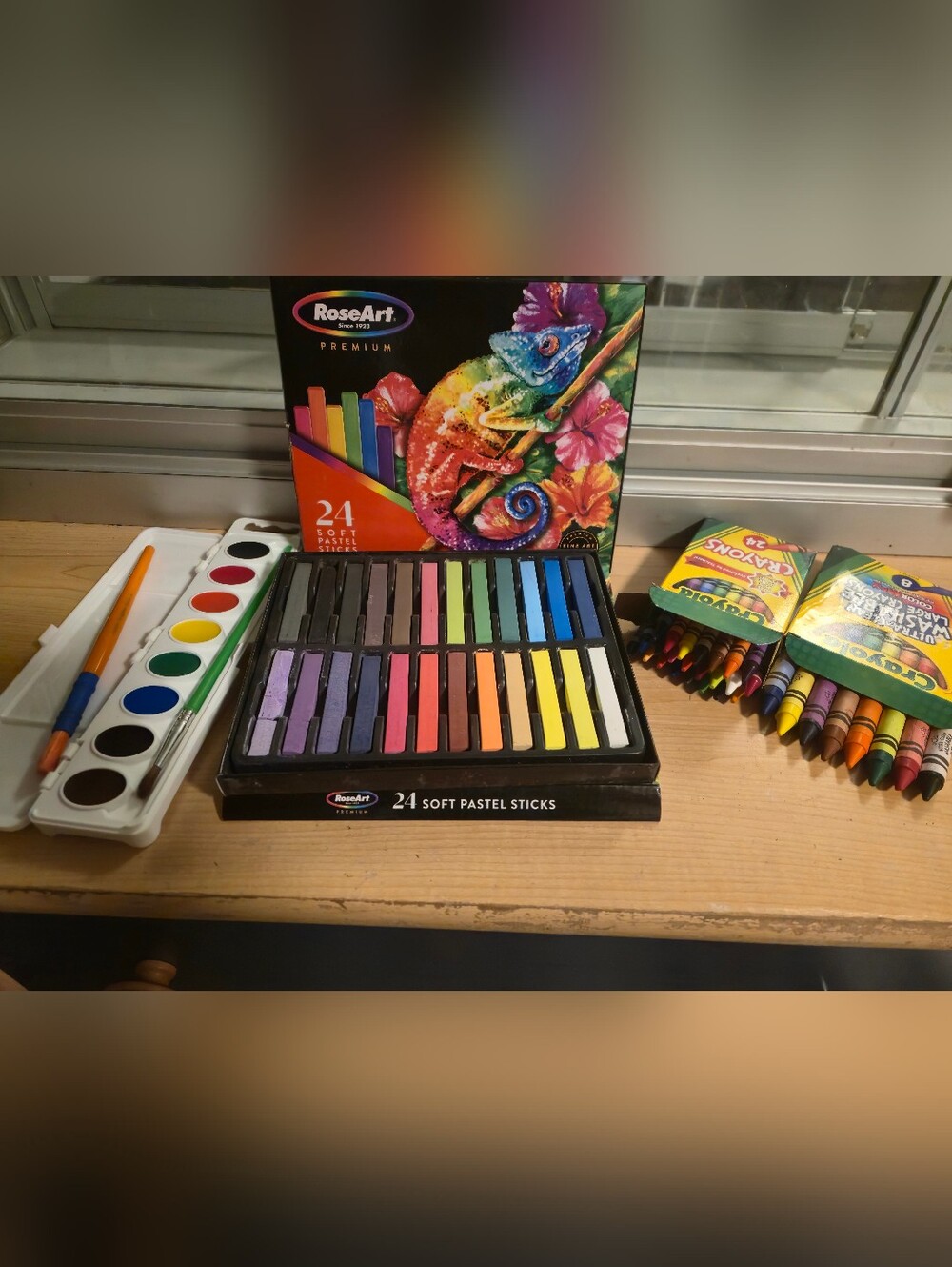 Nwt Rose Art, Crayola Crayons, Soft Pastels, & Water Color Paint Set Bundle